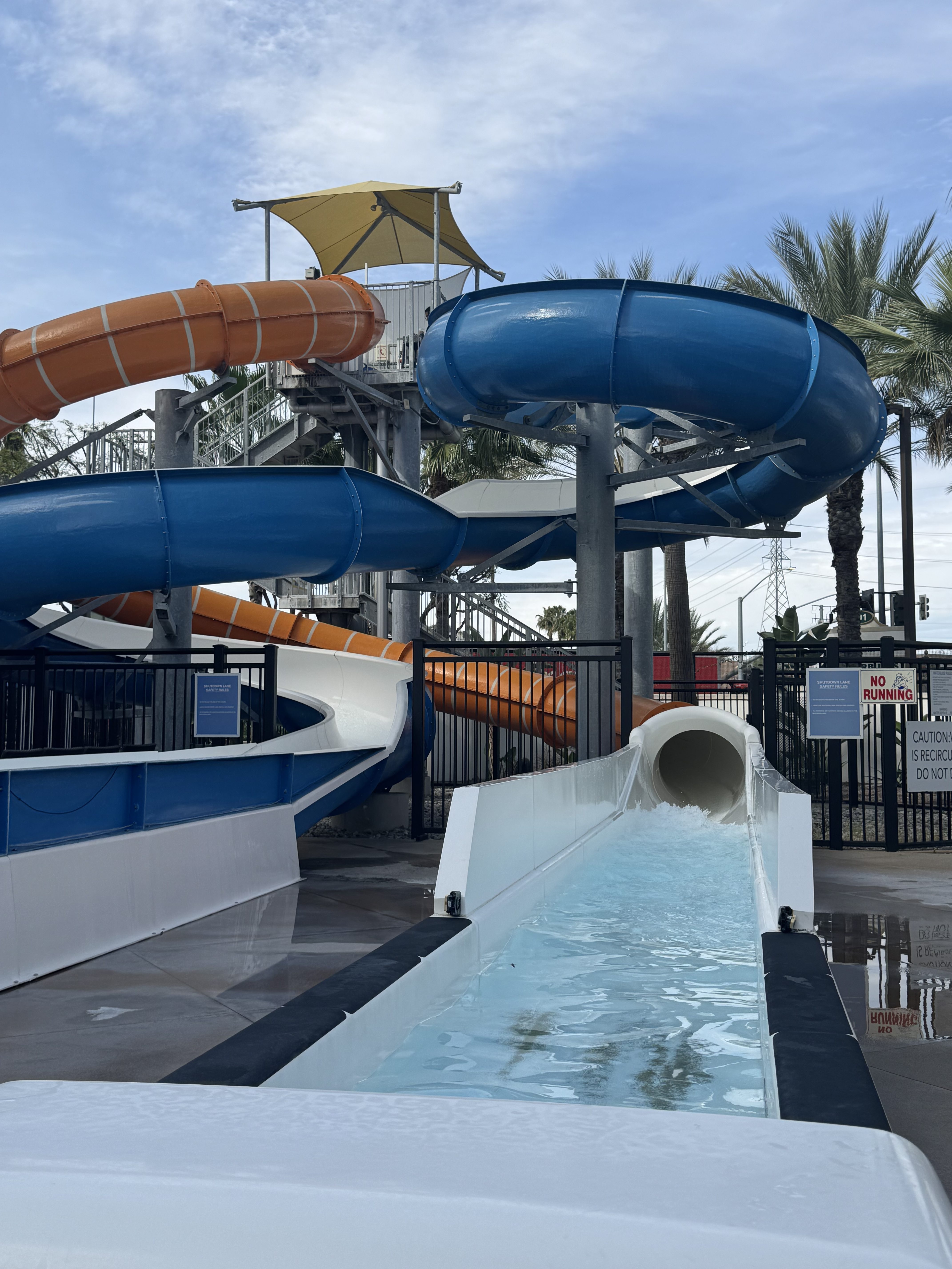 Anaheim Resort Suites Review: Is the 20-Minute Walk to Disneyland Worth It?